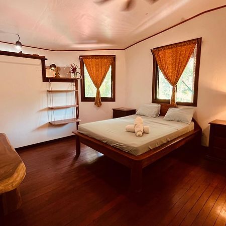 La Ruka Hostel Puerto Viejo de Talamanca Ngoại thất bức ảnh